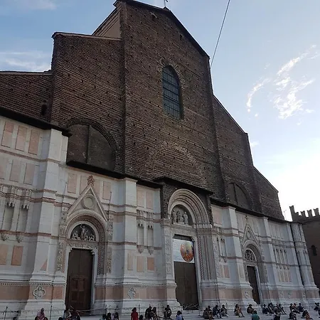 Well.b * Bologna